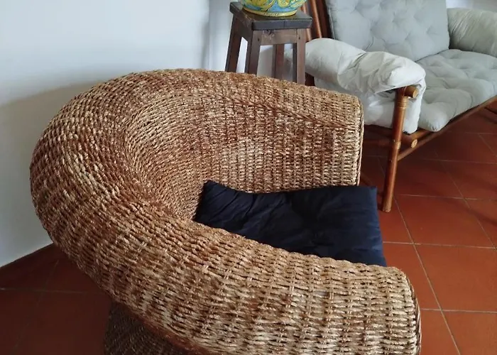 La Casa Di Marta 住宿加早餐酒店 马里内拉